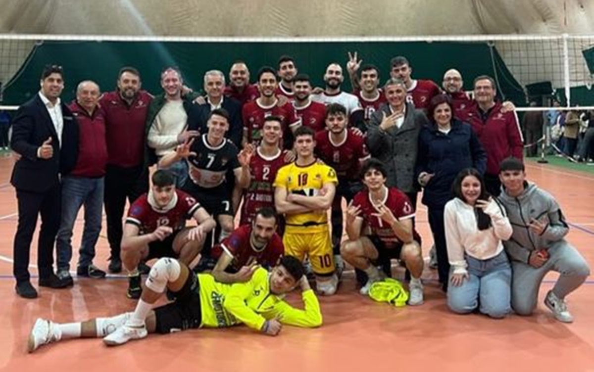 Domotek Volley Reggio dirompente in terra di Sicilia: spara il diciassettesimo colpo da 3-0
