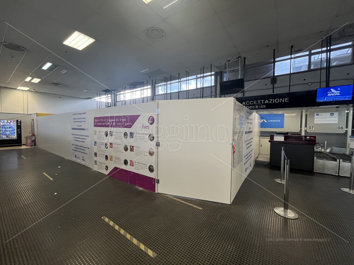 Aeroporto Reggio, al Tito Minniti lavori in corso per il nuovo punto ristoro e per l’impianto smistamento bagagli