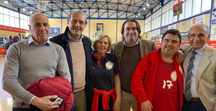 A Reggio “Special Basket” e Coppa Italia di Torball, Latella: «La città tra le capitali dello sport plurale»