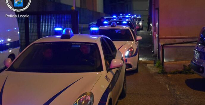 Reggio, Polizia Locale: «Arresti e denunce grazie all’attività a tutela del decoro urbano e del diritto alla casa»