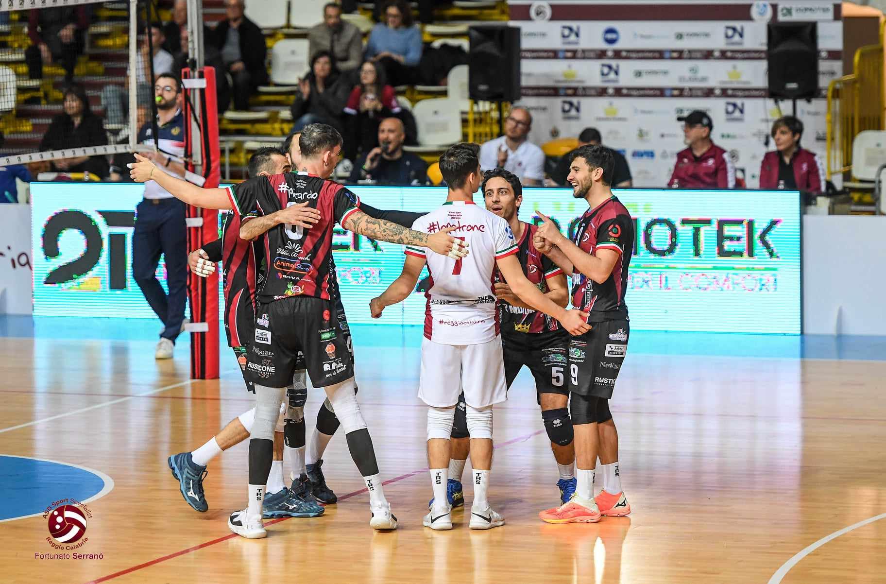Sabato la Domotek Volley Reggio Calabria si alza nel cielo di Bronte per il terzultimo giro prima dei playoff