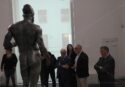 Reggio, Giancarlo Giannini al Museo: «I Bronzi sono bellissimi e misteriosi» – VIDEO